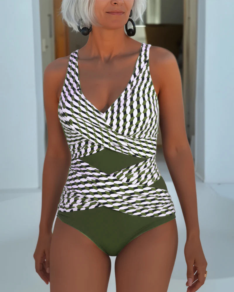 Ashley™ | Traje de baño cruzado para un look casual en el resort