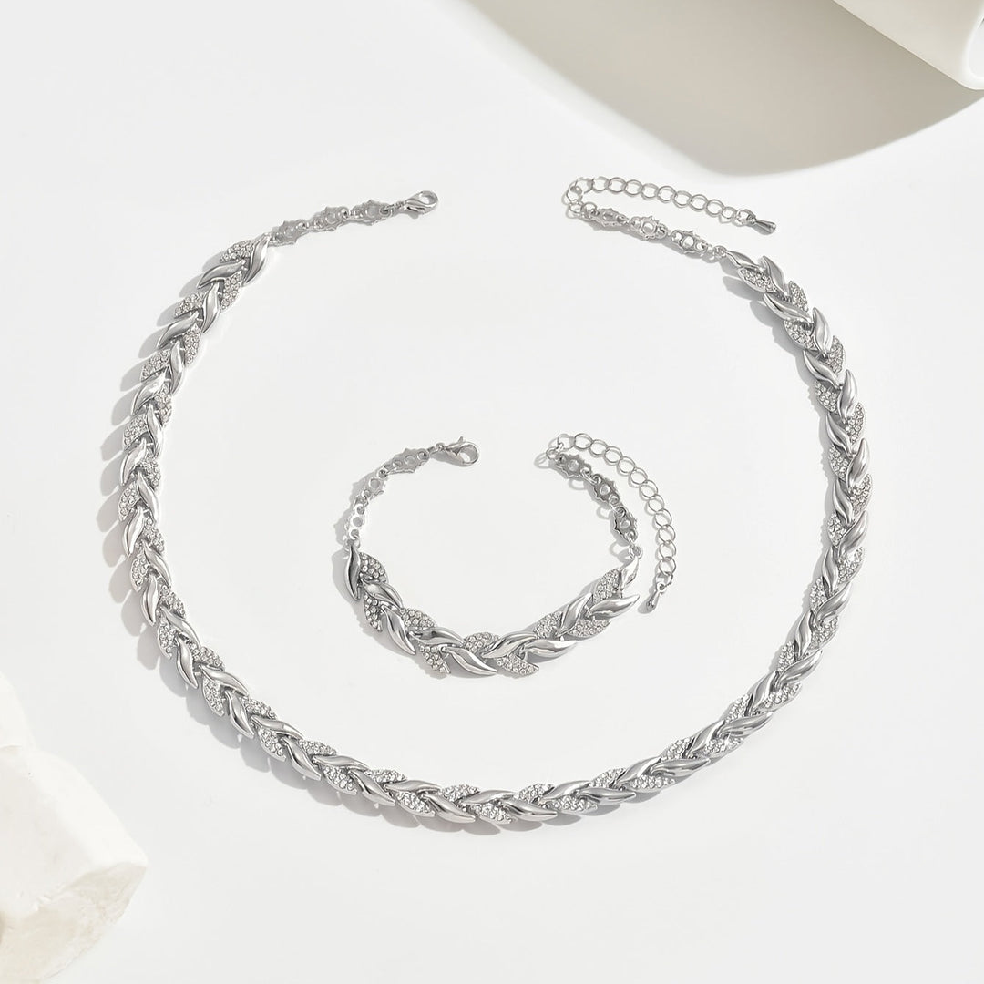 Clara | Conjunto de Collar y Pulsera Cola de Pez