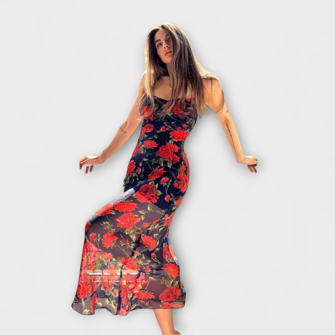 Vestido corto ajustado con estampado floral y tirantes