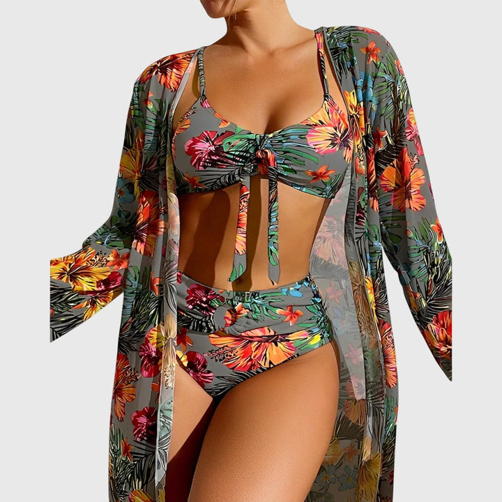Luisa | Conjunto Bikini de Tres Piezas con Estampado Tropical